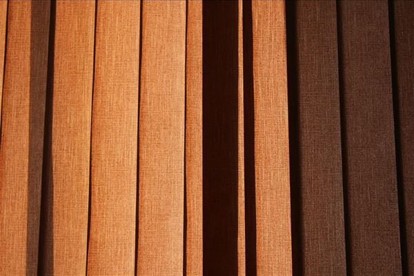 Akustikpaneler – Funktionelle og æstetiske løsninger til støjdæmpning